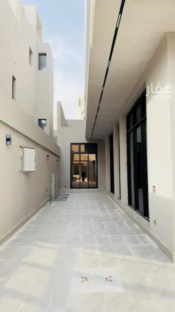 فيلا للبيع في شارع الحسين بن رواحة, حي الرمال, مدينة الرياض, منطقة الرياض صورة 3