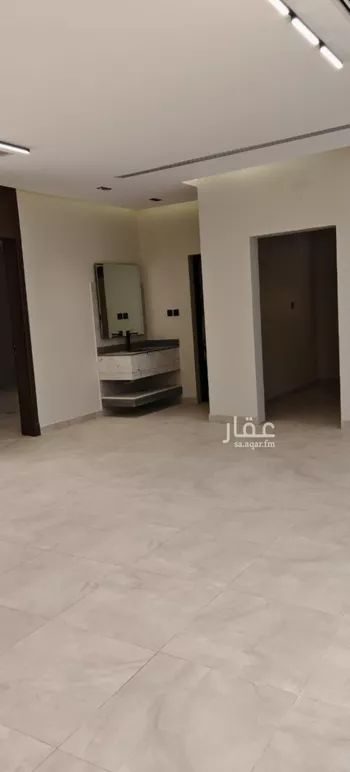 فيلا للبيع في شارع السائب بن خباب, حي العروبة, مدينة الدمام, المنطقة الشرقية صورة 3