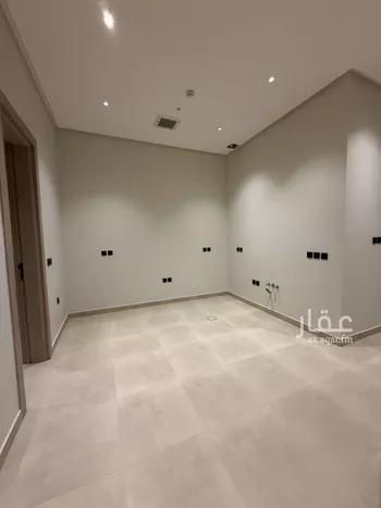 شقة للبيع في شارع الشيخ عبدالرحمن بن عبداللطيف بن عبدال, حي المنار, مدينة الرياض, منطقة الرياض صورة 4