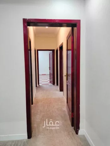 شقة للإيجار في شارع أسامه بن الأخدري ، حي الحمراء ، تبوك ، منطقة تبوك صورة 3