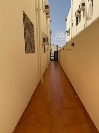 عمارة للبيع في شارع محمد بن محمد الاديب, حي الدفاع, مدينة المدينه المنوره, منطقة المدينة المنورة