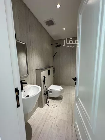 فيلا للإيجار في شارع المصانع, حي الحمراء, مدينة الرياض, منطقة الرياض صورة 4