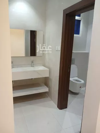 فيلا للإيجار في شارع شهيد الدين ثم الوطن ياسر حسب الله المو, حي الشهداء, مدينة الرياض, منطقة الرياض صورة 2