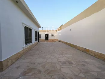 استراحة للإيجار في شارع زيد الخيل, حي الرمال, مدينة الرياض, منطقة الرياض صورة 4
