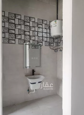 مكتب تجاري للإيجار في شارع وادي الساحل, حي الرمال, مدينة الرياض, منطقة الرياض صورة 4