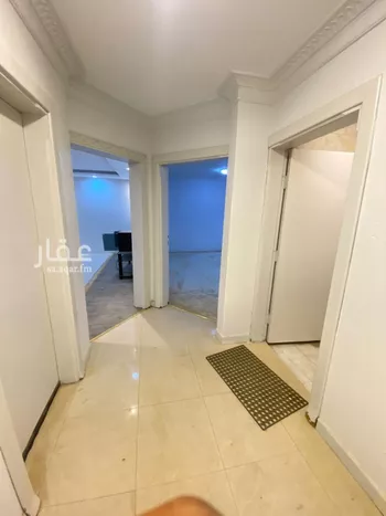 شقة للإيجار في شارع بديع الزمان الهمذاني, حي الزهرة, مدينة الرياض, منطقة الرياض صورة 3