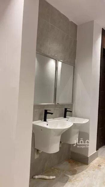 فيلا للبيع في شارع على بن عبد الكافى, حي الرمال, مدينة الرياض, منطقة الرياض صورة 4
