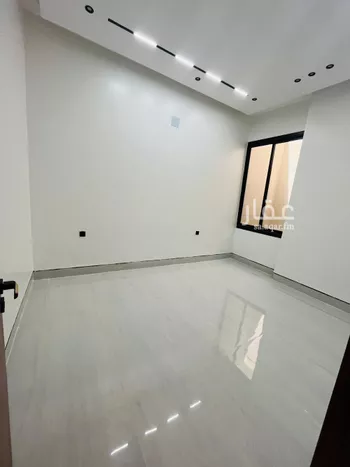 دور للبيع في شارع الحسين بن رواحة, حي الرمال, مدينة الرياض, منطقة الرياض