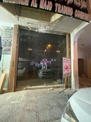 محل للإيجار في شارع الشيخ عبدالعزيز بن عبدالرحمن بن بشر, حي الخليج, مدينة الرياض, منطقة الرياض