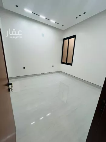 دور للبيع في شارع الحسين بن رواحة, حي الرمال, مدينة الرياض, منطقة الرياض صورة 2