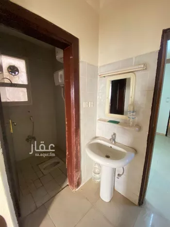 شقة للإيجار في شارع بديع الزمان الهمذاني, حي الزهرة, مدينة الرياض, منطقة الرياض صورة 5