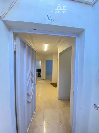 شقة للإيجار في شارع بديع الزمان الهمذاني, حي الزهرة, مدينة الرياض, منطقة الرياض صورة 4