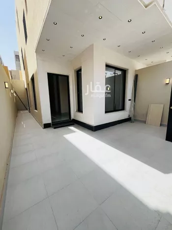 دور للبيع في شارع الحسين بن رواحة, حي الرمال, مدينة الرياض, منطقة الرياض صورة 3