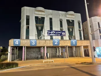 محل للإيجار في شارع العليا, حي الورود, مدينة الرياض, منطقة الرياض