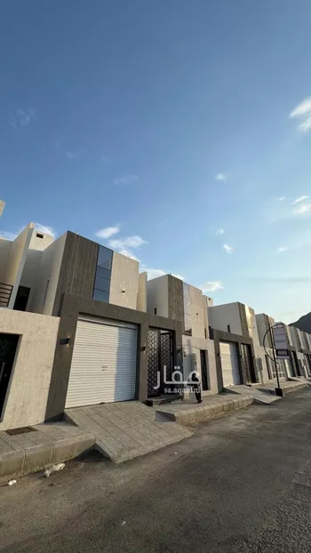 فيلا للبيع في شارع علي ابن المديني, حي بنى بياضة, مدينة المدينه المنوره, منطقة المدينة المنورة صورة 2