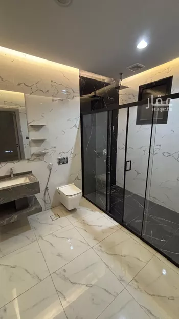 فيلا للبيع في شارع قيس ابن خالد الرازي, حي السد, مدينة المدينه المنوره, منطقة المدينة المنورة صورة 3
