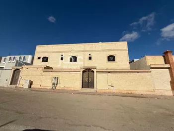 فيلا للبيع في شارع مالك بن عوف رضي الله عنه, حي المروج, مدينة القريات, منطقة الجوف صورة 4