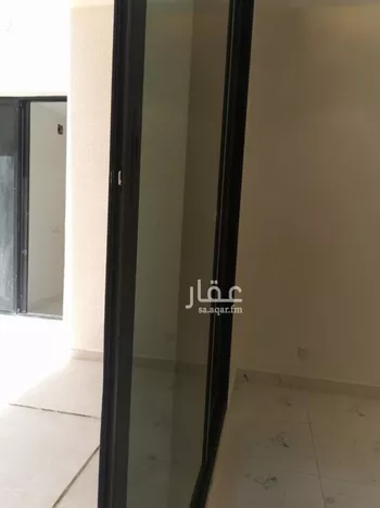 فيلا للبيع في شارع إسماعيل بن أبي اليسر, حي العارض, مدينة الرياض, منطقة الرياض صورة 4
