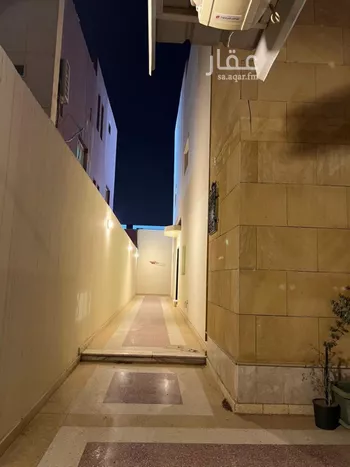فيلا للإيجار في شارع الأخضر بن علي, حي النزهة, مدينة الرياض, منطقة الرياض صورة 2