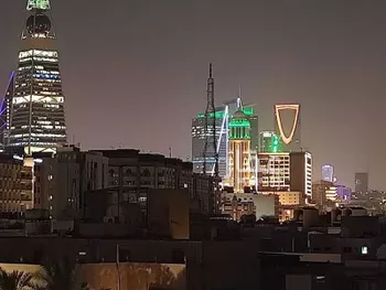 شقة للإيجار في شارع مكة المكرمة الفرعي, حي العليا, مدينة الرياض, منطقة الرياض صورة 3