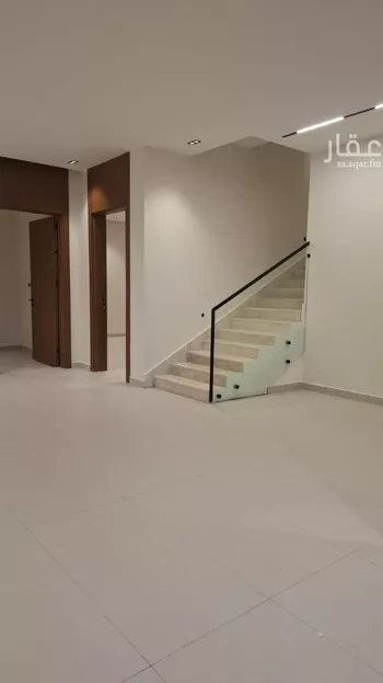 فيلا للبيع في شارع رقم 389, حي المونسية, مدينة الرياض, منطقة الرياض صورة 2