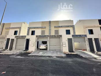فيلا للبيع في شارع عبدالرحمن المكودي, حي عكاظ, مدينة الرياض, منطقة الرياض صورة 2