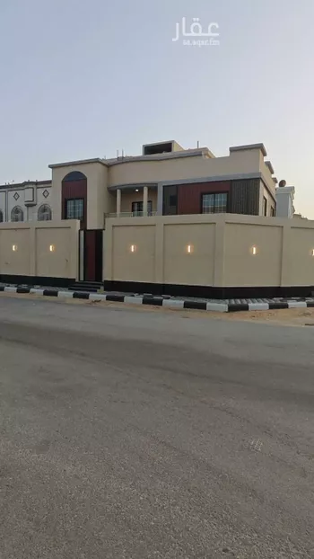 فيلا للبيع في شارع ابن شعيب الفاسي, حي ضاحية الملك فهد, مدينة الدمام, المنطقة الشرقية صورة 2