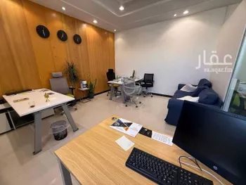 مكتب تجاري للإيجار في شارع صيدا, حي الدريهمية, مدينة الرياض, منطقة الرياض صورة 2