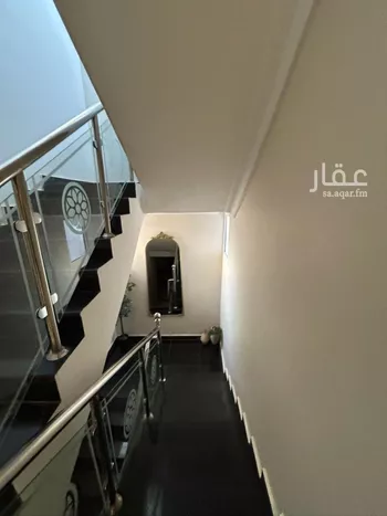 فيلا للإيجار في شارع حسين بن صديق دحلان, حي عكاظ, مدينة الرياض, منطقة الرياض صورة 3