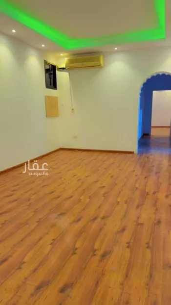 شقة للإيجار في شارع عبدالمقتدر الكندي ، حي النزهة ، جدة ، جدة صورة 3