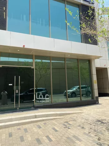 محل للإيجار في شارع الامير تركي بن عبدالعزيز الاول, حي المحمدية, مدينة الرياض, منطقة الرياض صورة 2