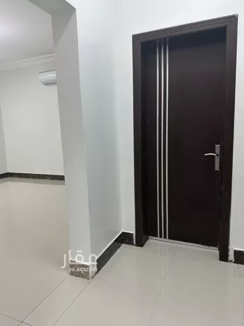 شقة للإيجار في شارع عبدالمنعم قاضي, حي المعيزيلة, مدينة الرياض, منطقة الرياض صورة 3