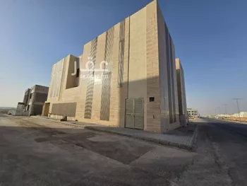 شقة للبيع في شارع أبي ملحم السعدي, حي المهدية, مدينة الرياض, منطقة الرياض