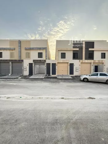 فيلا للبيع في شارع صدر الدين الشافعي, حي عكاظ, مدينة الرياض, منطقة الرياض صورة 2
