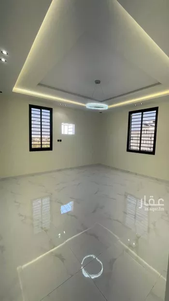 شقة للبيع في شارع عبدالله ابن حسان, حي الحيلة الشرقي, مدينة محائل, منطقة عسير صورة 3