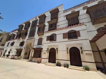 عمارة للبيع في شارع البساتين, حي البساتين, مدينة جدة, منطقة مكة المكرمة صورة 3