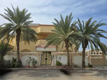 فيلا للبيع في شارع اسحاق التوقادي, حي الشاطئ, مدينة جدة, منطقة مكة المكرمة