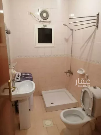 شقة للإيجار في شارع ابراهيم العوفي, حي الشاطئ, مدينة جدة, منطقة مكة المكرمة صورة 4