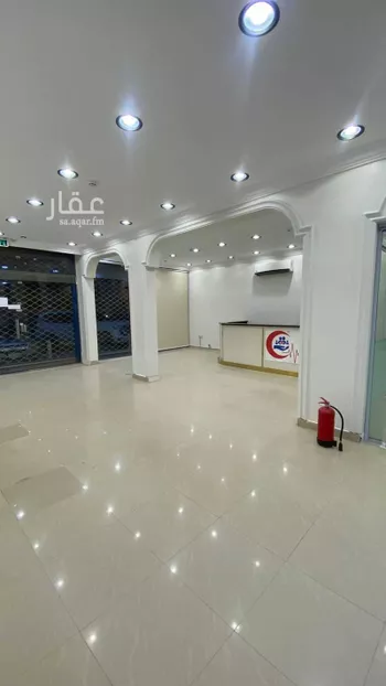 عمارة للإيجار في شارع البحار, حي الحمراء, مدينة الرياض, منطقة الرياض صورة 4