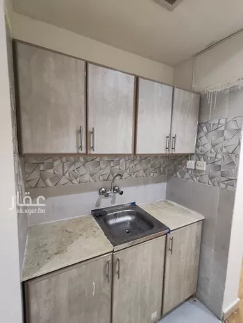 شقة للإيجار في شارع ابي جعفر المنصور, حي اليرموك, مدينة الرياض, منطقة الرياض صورة 4