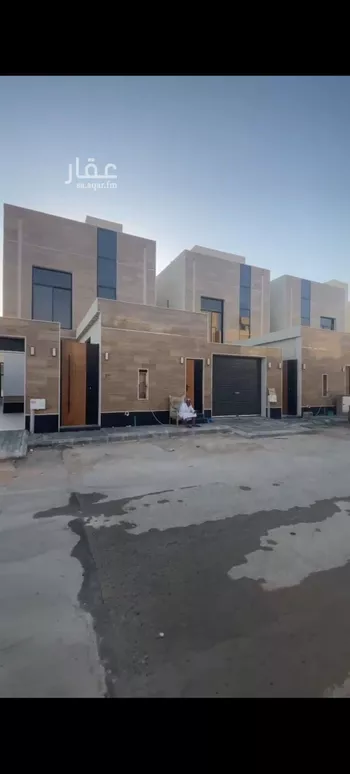 فيلا للبيع في شارع سفيان بن الحكم, حي العوالي, مدينة الرياض, منطقة الرياض صورة 3