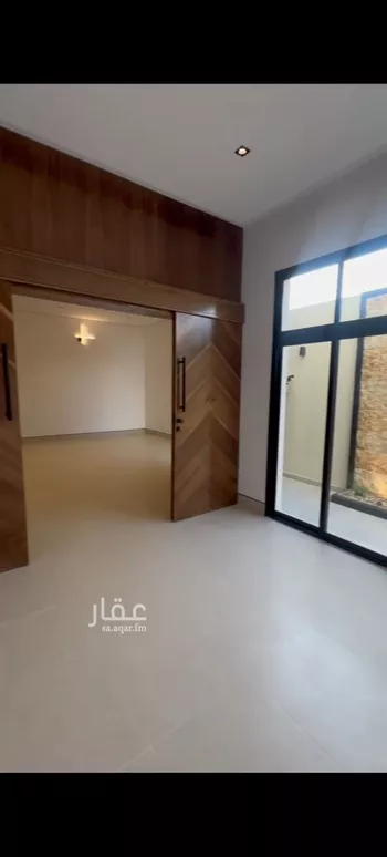 دور للبيع في شارع ابو امامة الحارثي, حي الجامعة, مدينة المزاحميه, منطقة الرياض صورة 3