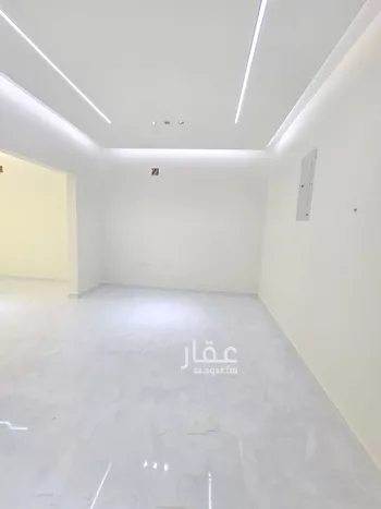 فيلا للبيع في شارع رقم 40, حي ظهرة لبن, مدينة الرياض, منطقة الرياض صورة 3