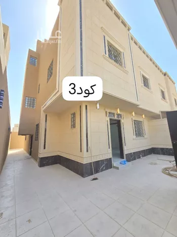 فيلا للبيع في شارع رقم 40, حي ظهرة لبن, مدينة الرياض, منطقة الرياض صورة 2
