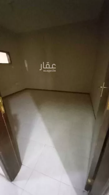 عمارة للإيجار في شارع طريق النهضة, حي الربوة, مدينة الرياض, منطقة الرياض صورة 4