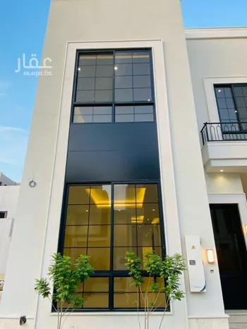 فيلا للبيع في شارع قطب الدين بن السلطان, حي المهدية, مدينة الرياض, منطقة الرياض صورة 4
