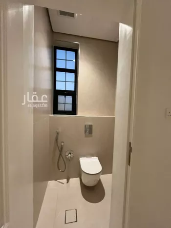 فيلا للبيع في شارع قطب الدين بن السلطان, حي المهدية, مدينة الرياض, منطقة الرياض صورة 5