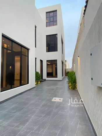 فيلا للبيع في شارع إسماعيل بن حماد, حي المهدية, مدينة الرياض, منطقة الرياض صورة 4