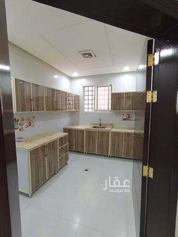 شقة للإيجار في شارع حسين بن صديق دحلان, حي عكاظ, مدينة الرياض, منطقة الرياض صورة 3