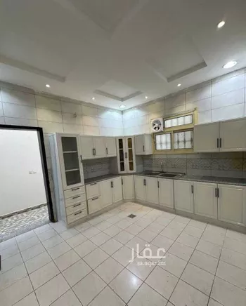 فيلا للإيجار في شارع سيف الدين الخطيب, حي المهدية, مدينة الرياض, منطقة الرياض صورة 5